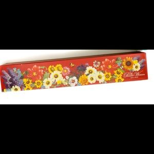 Saran Wrap dispenser